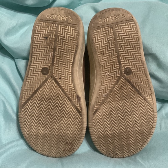 Toddler boys casual CARTER shoes- Gently worn! - Picture 3 of 5